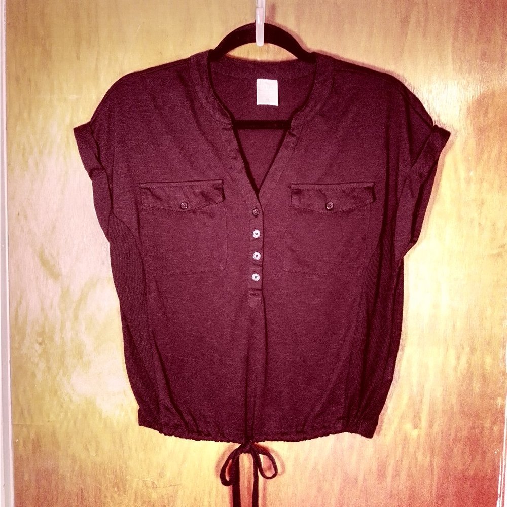 No Boundaries Polyester Black Large Button-up V-neck Pocket Sleeveless Crop Top - Picture 1 of 8